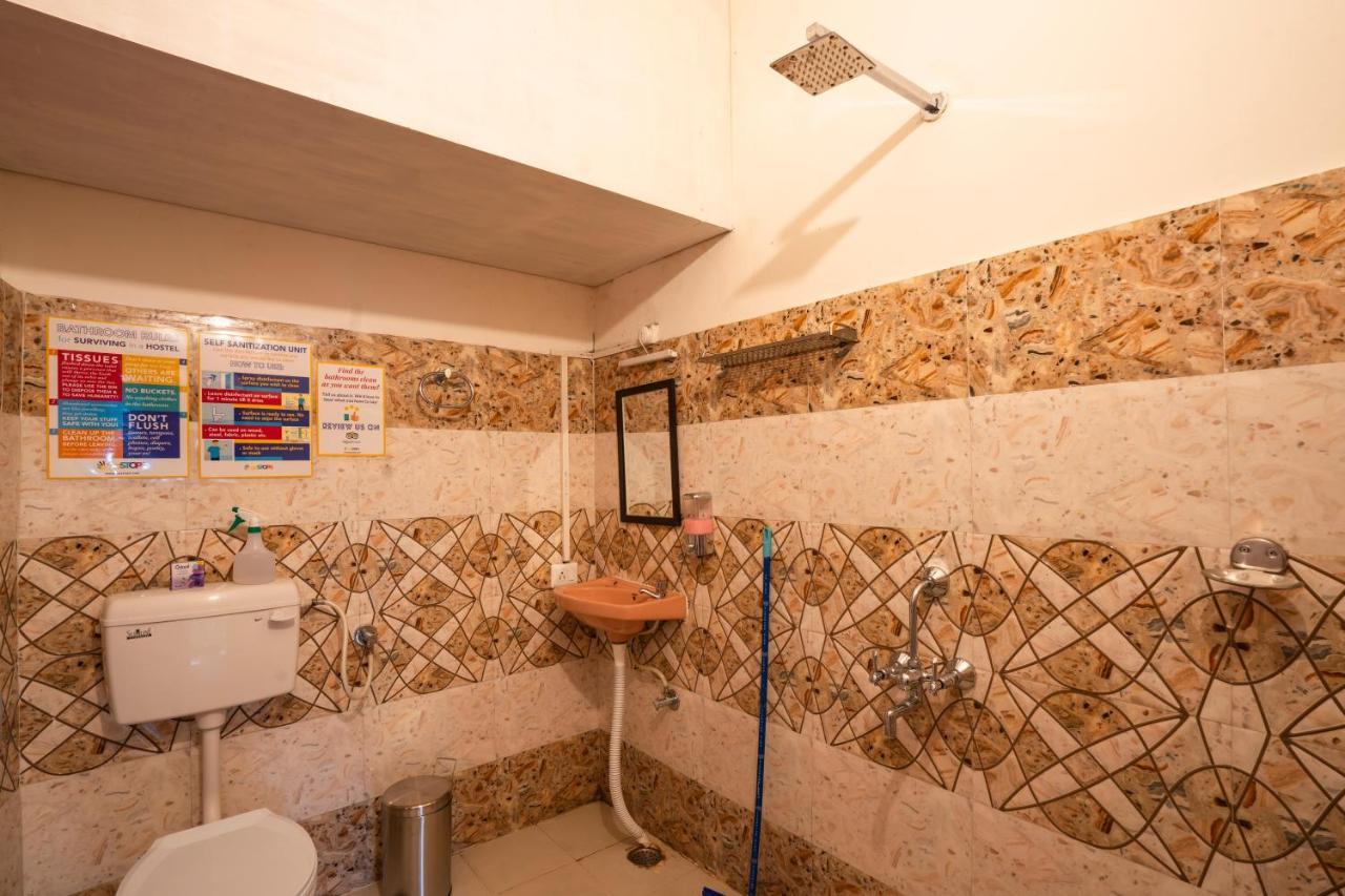 Gostops Agra - Rooms & Dorms Екстериор снимка