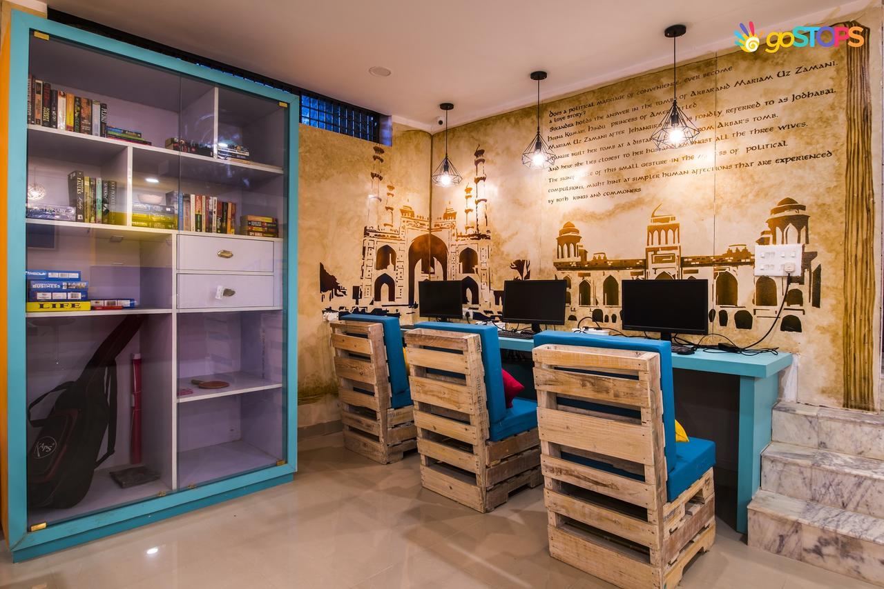 Gostops Agra - Rooms & Dorms Екстериор снимка