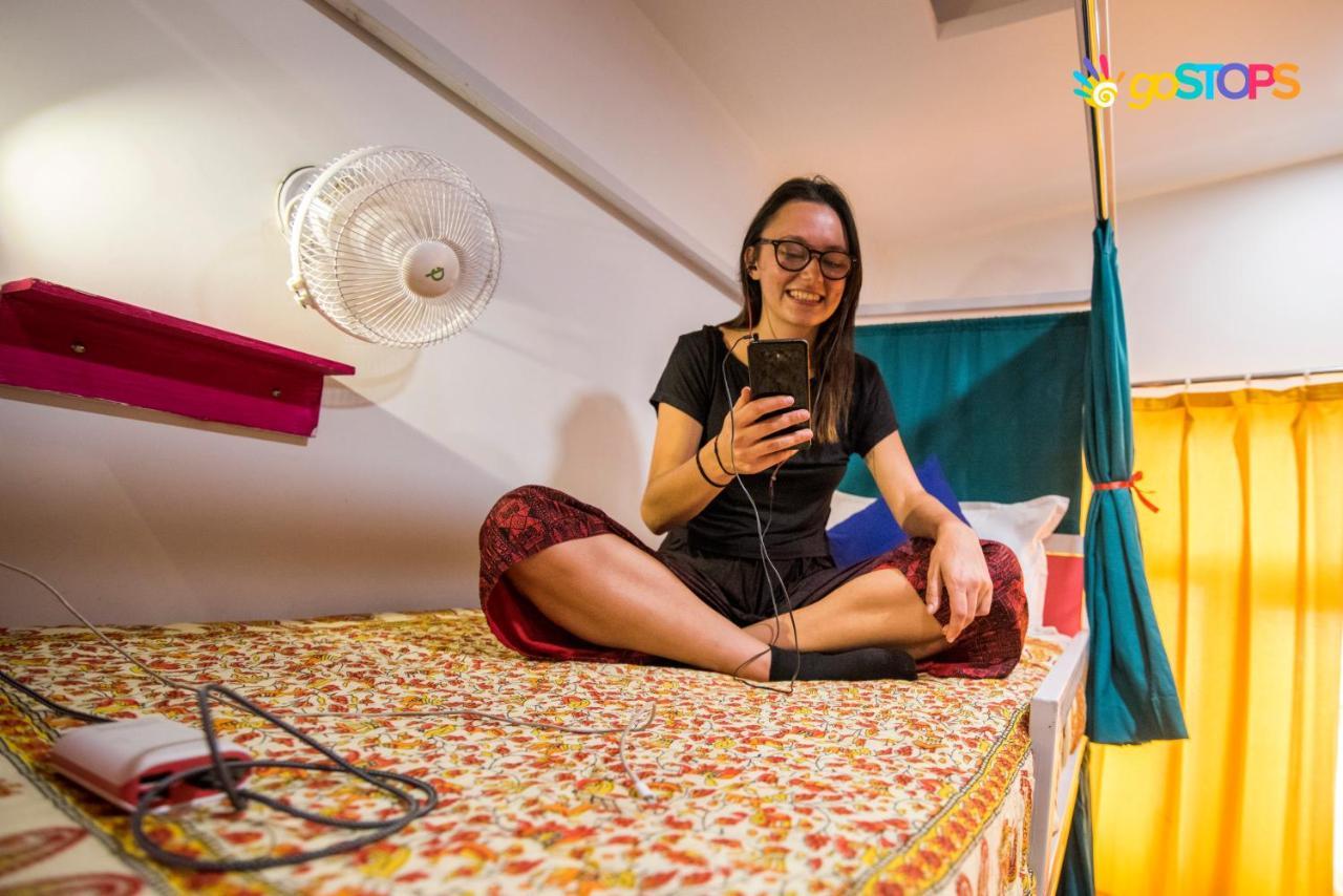 Gostops Agra - Rooms & Dorms Екстериор снимка